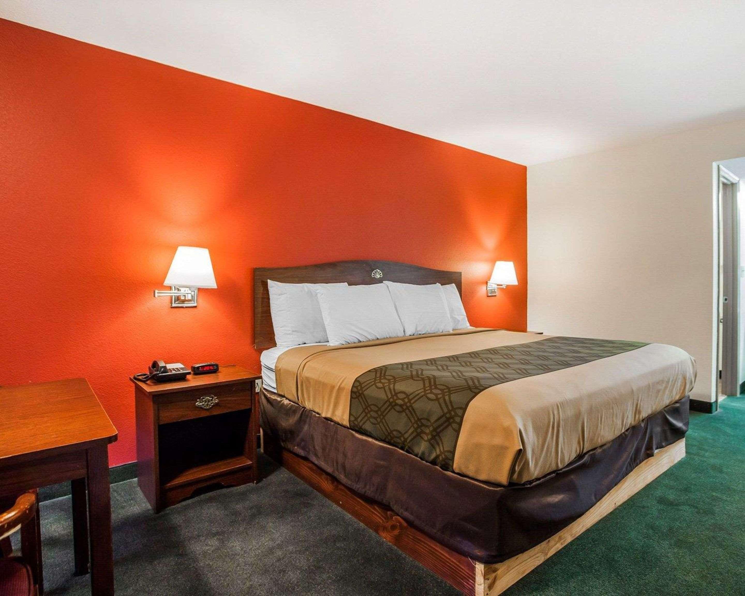 Econo Lodge Jefferson City Exteriör bild